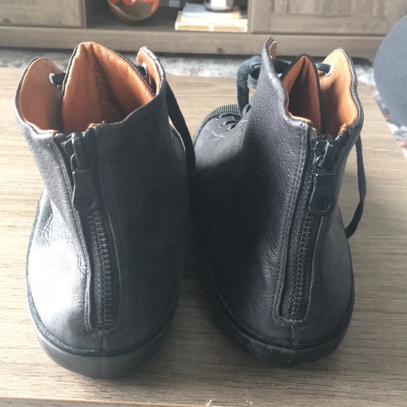 Dear heather gentle souls black - Picture 5 of 8